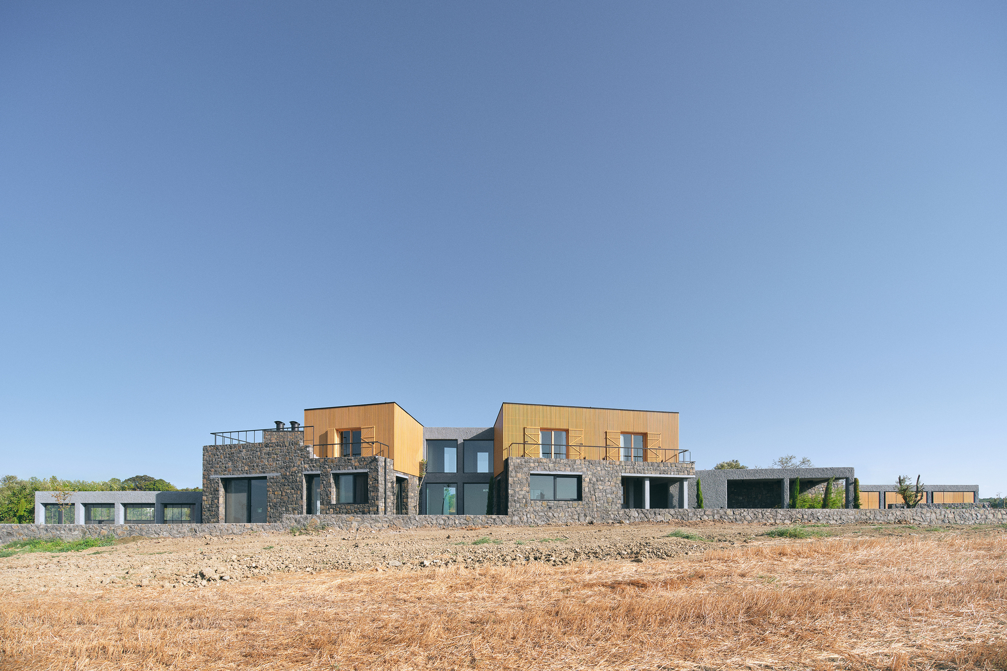 Suluca House